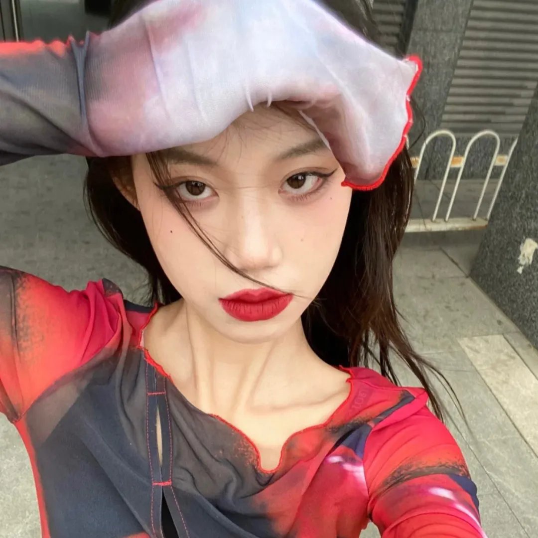 反套路恋综顶流小花难招架